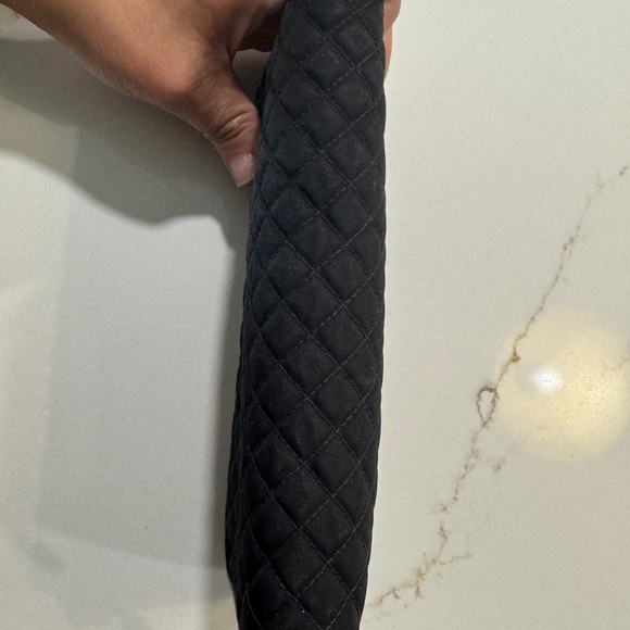 ✨ Prada Quilted Nylon Zip-Around Wallet - Black ✨ - Picture 8 of 11